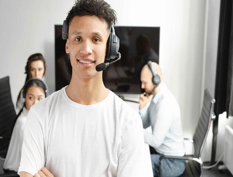 教育培训机构如何借助英文版呼叫中心系统拓展海外市场